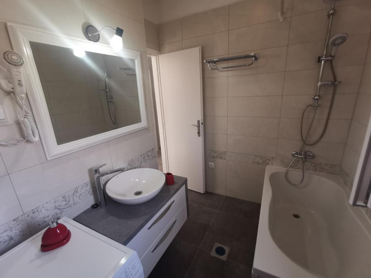 Apartments Lumbardina ルンバルダ エクステリア 写真